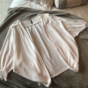 Lightweight white knighted cardigan